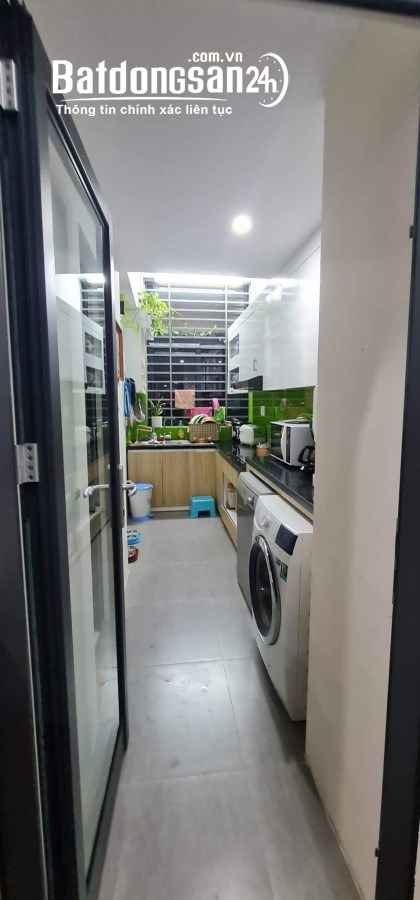 Cho thuê căn hộ chung cư C2 Nguyễn Cơ Thạch căn 110m 3PN full đồ nhà cực đẹp vào ở ng