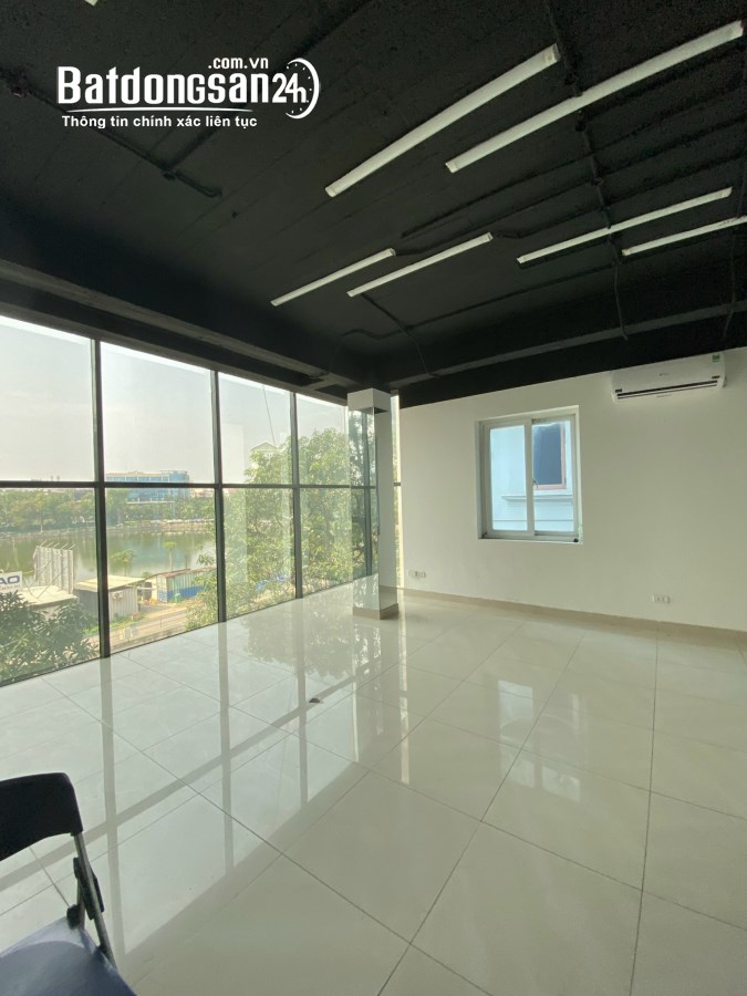 Bán nhà mặt phố Kim Mã 52m2 x 8T x MT 8.2m x 43 tỷ.Thang máy.Kinh doanh