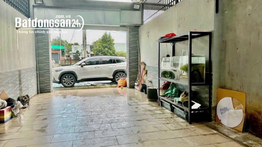 Bán nhà 1 trệt 1 lầu mặt tiền đường HỒ HÒA (P.TÂN PHONG) chỉ 4,350 tỉ