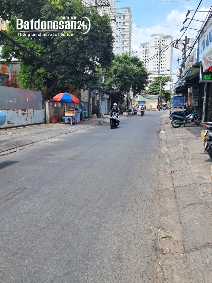 Bán nhà mặt phốTrịnh Đình Thảo,Hòa Thạnh, Quận Tân Phú