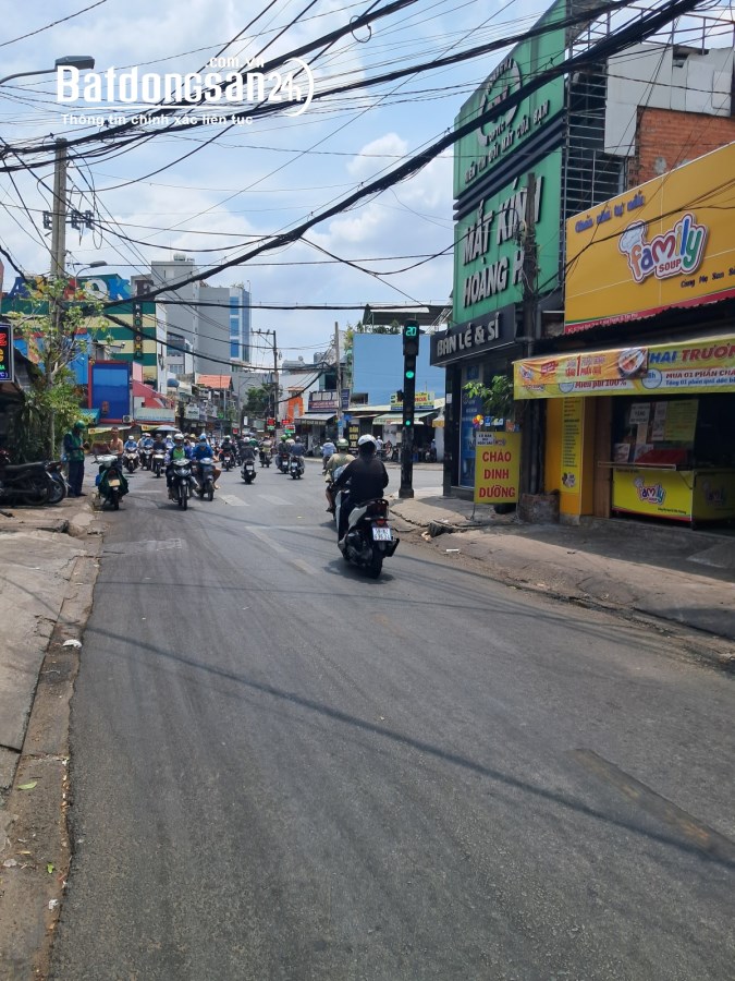 Bán nhà mặt phốTrịnh Đình Thảo,Hòa Thạnh, Quận Tân Phú
