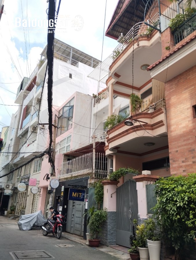 Bán nhà HXH, ngay mặt tiền Hoa Lan, P2, Phú Nhuận.DT:5,8x18, 1 tr 2 lầu, giá:16 tỷ