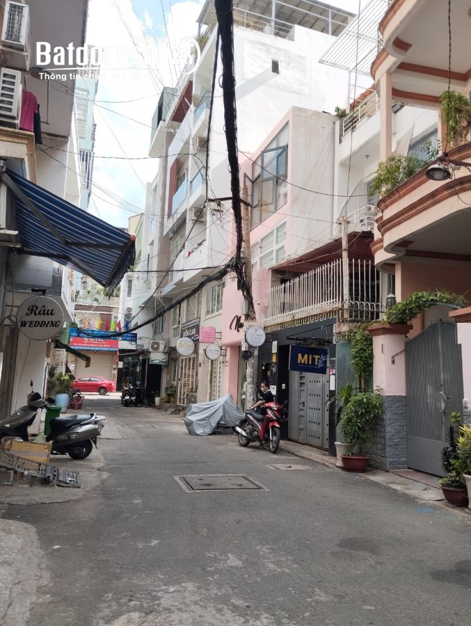 Bán nhà HXH, ngay mặt tiền Hoa Lan, P2, Phú Nhuận.DT:5,8x18, 1 tr 2 lầu, giá:16 tỷ