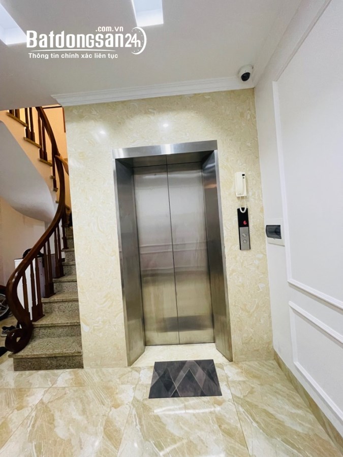 Bán nhà mặt phố Đường Hoa Bằng, Quận Cầu Giấy