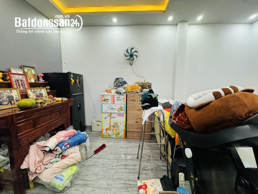NHÀ TRỆT LẦU - KDC TIỂU DỰ ÁN NHI ĐỒNG – ĐỐI DIỆN BV NHI ĐỒNG - BÌNH THỦY, CẦN THƠ