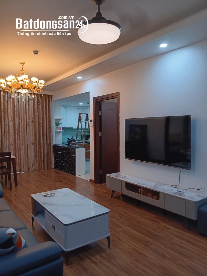 Cho thuê CHCC Vinata Tower 289 Khuất Duy Tiến, Cầu Giấy 87m 3PN full đồ giá 18 triệu