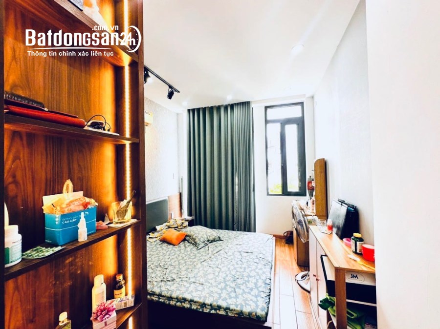 Siêu Phẩm Phạm Văn Bạch P15 Tân BÌnh DT 40m2 x4 Tầng BTCT Tặng Nội Thất 4,4 tỷ