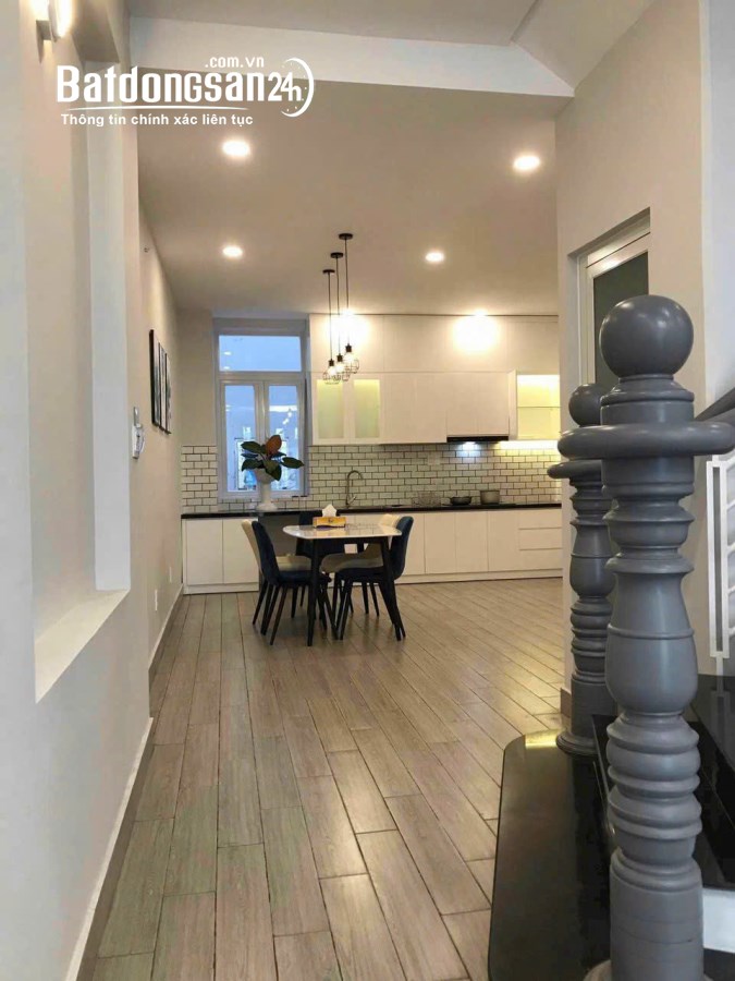 Nhà 3 lầu đường dân chủ , bình thọ , dt 92m2 , giá 10.9 tỷ