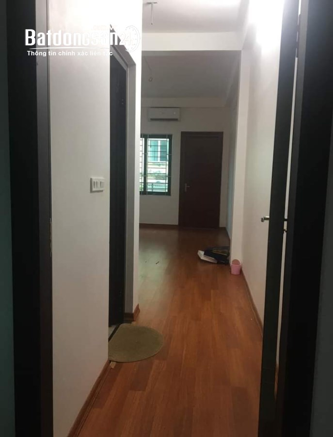Cho thuê nhà Nguyễn Chí Thanh Đống Đa 50m x 5T giá 23 triệu, ô chờ thang máy