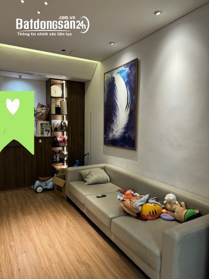 Chính chủ gửi bán căn hộ 2PN view thoáng, nhà đẹp tại KDT Thanh Hà Cienco 5 