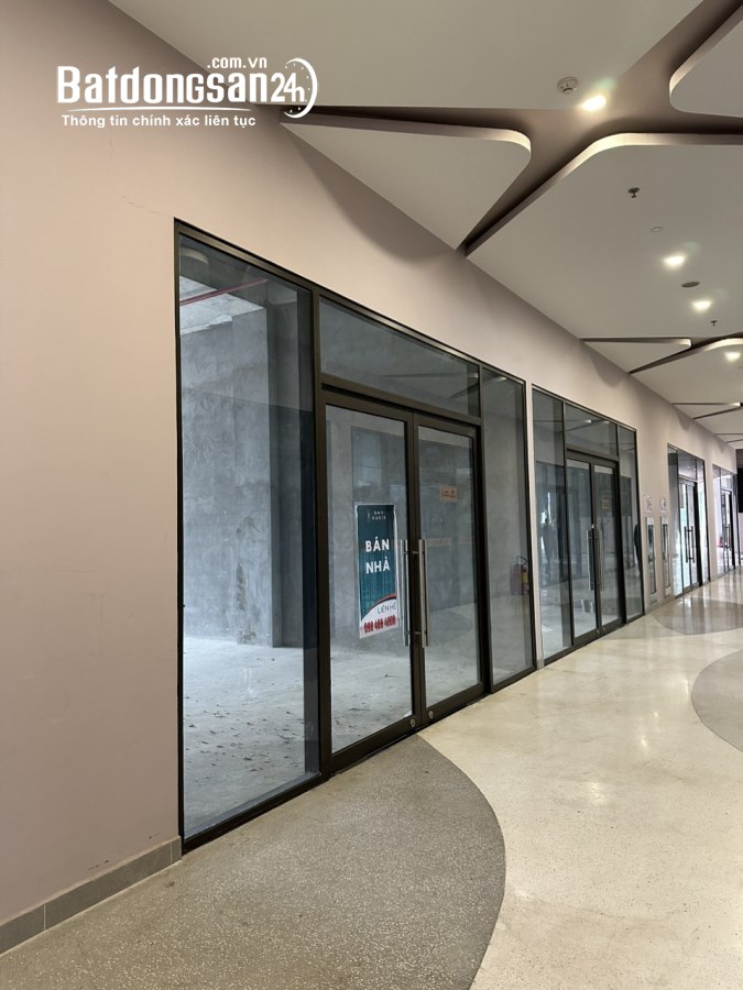 Bán cắt lỗ sâu 500tr căn shop chân đế Sky Oasis tại Ecopark chỉ 5.98 tỷ, 78.4 m2 
