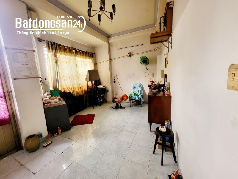 MẶT TIỀN BÊN HÔNG CẦU KÊNH TẺ, KHÁNH HỘI, P3, Q4, 5 TẦNG, 60M2, 12.5 TỶ.