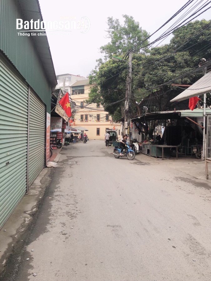 Bán Mảnh Đất Cực Đẹp Yên Nghĩa, Giữa Chợ Đông Đúc, Giá Rẻ Nhất Khu Vực 1,99 Tỷ