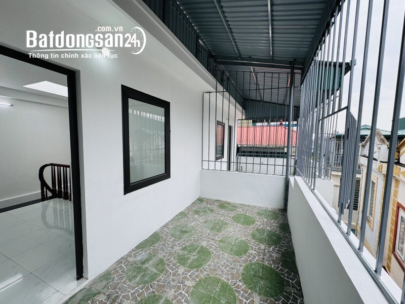 BÁN NHÀ PHỐ LĨNH NAM - DT 35M2 - 5 TẦNG - GIÁ 4.X TỶ