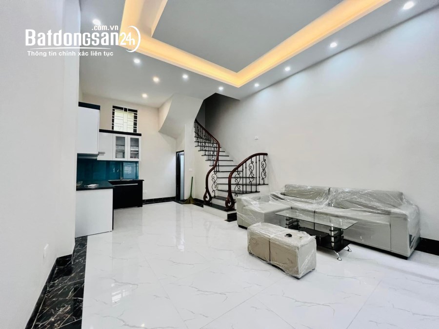 MINH KHAI_28M2 X 5 TẦNG MỚI TINH_TRƯỚC NHÀ RỘNG 5M_ĐÚNG 30M RA MẶT PHỐ_CHỈ 4.65 TỶ