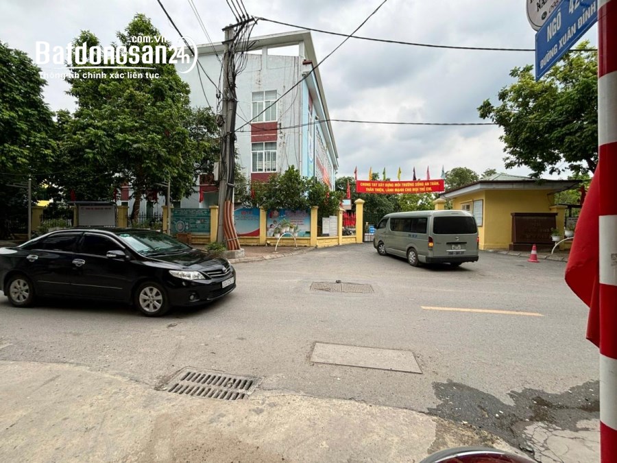 Bán nhà Xuân Đỉnh, Bắc Từ Liêm hàng hiếm, ô tô đỗ cổng, lô góc mới đẹp, về ở ngay.