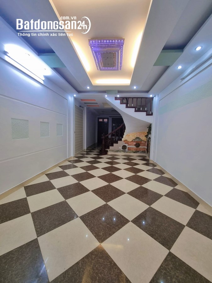 LÔ GÓC, MẶT NGÕ THÔNG PHỐ ĐÔNG TÁC, Ô TÔ, KINH DOANH 60m2, 4 TẦNG, GIÁ NHỈNH 13 TỶ.