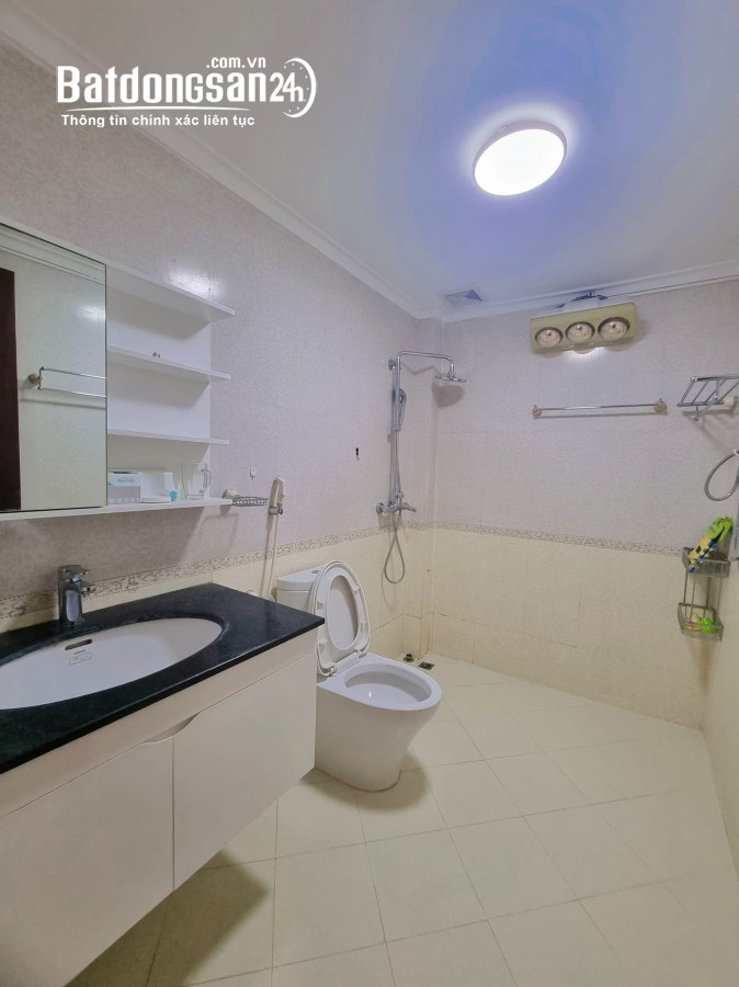 LÔ GÓC, MẶT NGÕ THÔNG PHỐ ĐÔNG TÁC, Ô TÔ, KINH DOANH 60m2, 4 TẦNG, GIÁ NHỈNH 13 TỶ.