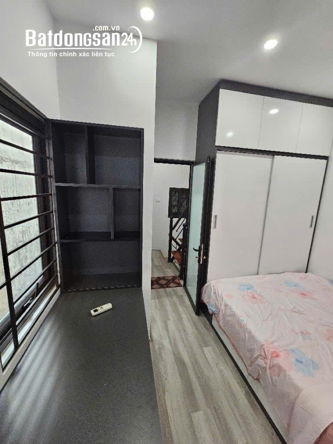 Ngõ Đỗ Thuận - Đê Tô Hoàng - Bạch Mai, Có thể đi Ngách 68 Chùa Liên Phái.