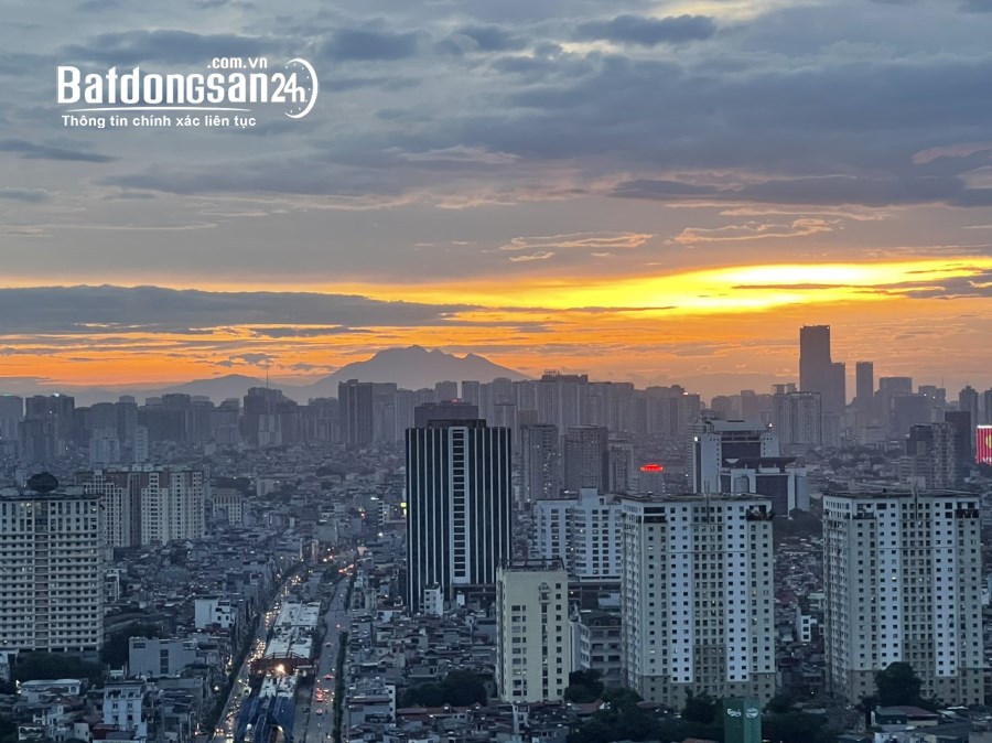 Bán căn hộ chung cư Đường 75 Tam Trinh, DT 99m2 gồm 3pn và 2 vs, căn góc. Giá 5,5 tỷ