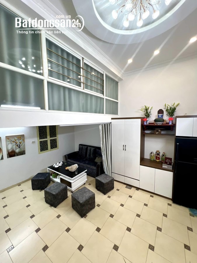 GẦN 3TỶ 45M-PHỐ YÊN NINH TT QUẬN BA ĐÌNH-FULL NỘI THẤT-NHÀ ĐẸP Ở NGAY-SỔ RIÊNG