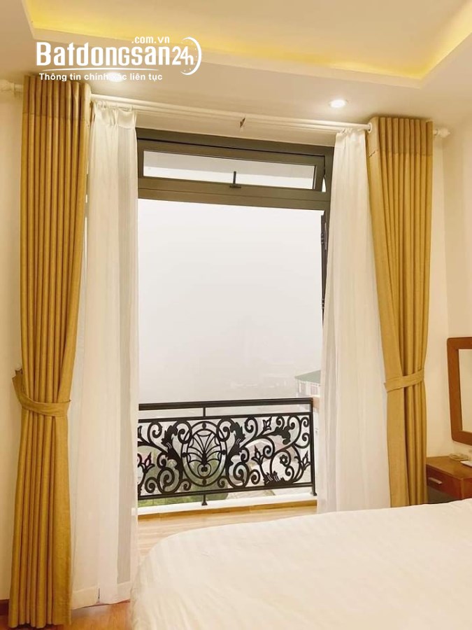  MUA NHÀ KINH DOANH HOMESTAY VIEW THÀNH PHỐ - TRUNG TÂM PHƯỜNG 4