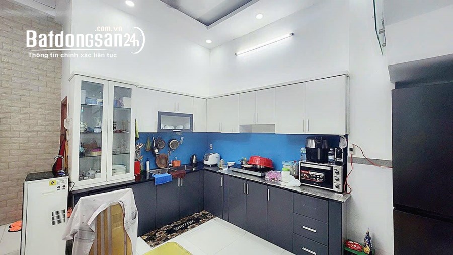 NHÀ Quốc Lộ 13, Hiệp Bình Chánh HCM NGAY ĐH LUẬT THỦ ĐỨC-NẰM SAU CHỢ BÌNH TRIỆU-HẺM Ô TÔ 10M-4 TẦNG