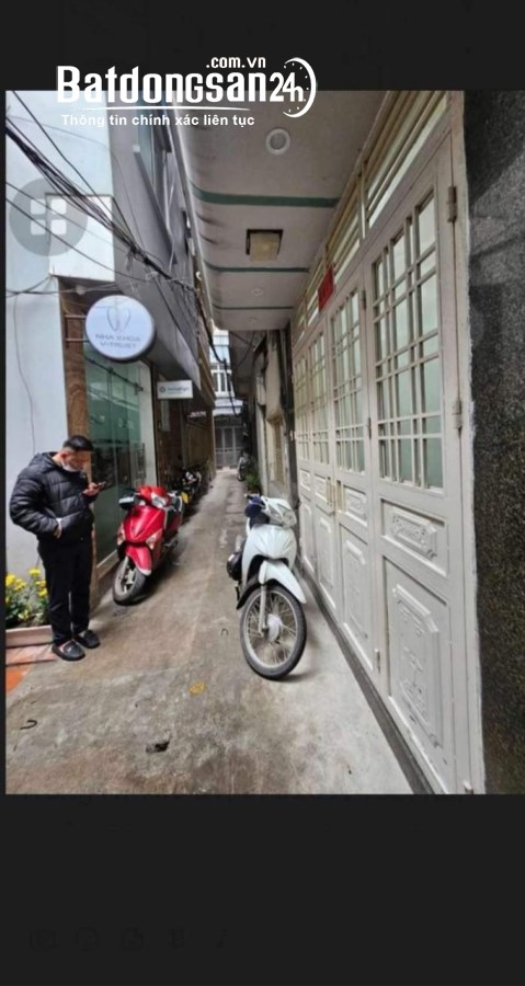 Cho thuê nhà Ngọc Hà Ba Đình  25m x 5T - 3 ngủ, 4vs - giá 12 triệu - NHÓM, gia đình