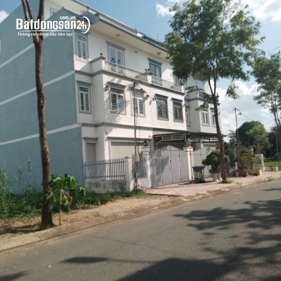 Bán nhà mặt phố Đường Hương Lộ 10, Xã Bình Lợi, Huyện Bình Chánh