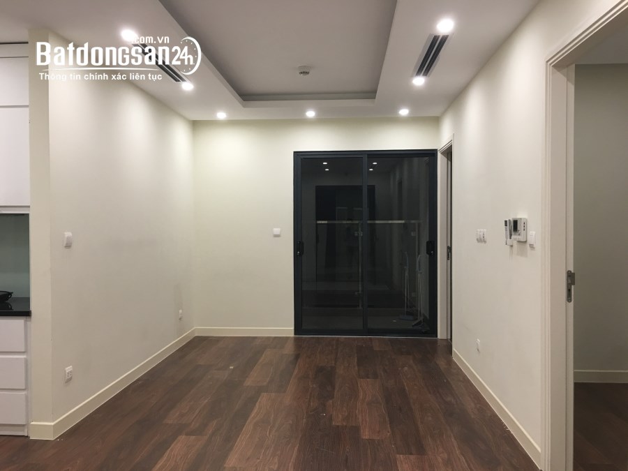 Cho thuê căn hộ Home City 177 Trung Kính 70m 2 ngủ đồ cơ bản 12 triệu/tháng