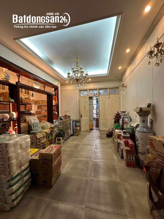 Bán nhà 125m2 Đường Bưởi nhỉnh 28 tỷ xây 5T, MT6.5m vỉa hè lô góc khu VIP Ba Đình