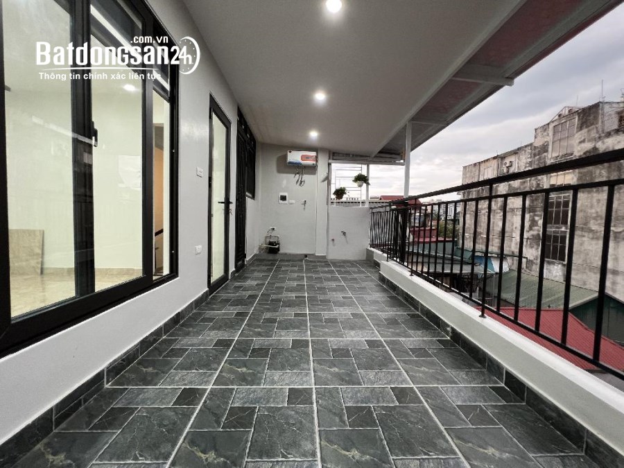 B.ÁN NHÀ LÊ VĂN HƯU – HAI BÀ – 6 TẦNG ĐẸP MỚI – 3 BƯỚC RA PHỐ - MẶT TIỀN RỘNG 