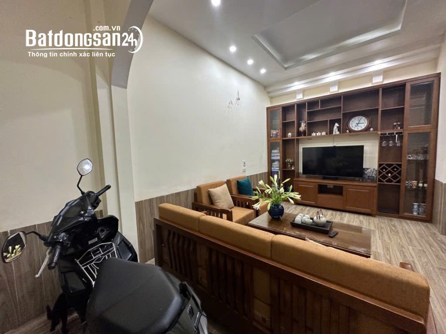 NGÕ NÔNG - BẤT ĐỘNG SẢN ĐẸP - KHUNG CỘT Phố Bạch Mai, Phường Bạch Mai,