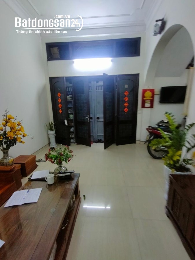 BÁN NHÀ PHỐ - TÂY SƠN  -LÔ GÓC  Ô TÔ LÙI CỬA  - GIÁ 12.7 TỶ