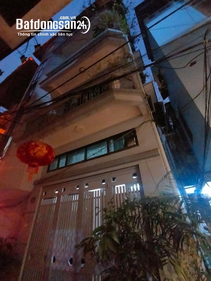 BÁN NHÀ PHỐ - TÂY SƠN  -LÔ GÓC  Ô TÔ LÙI CỬA  - GIÁ 12.7 TỶ