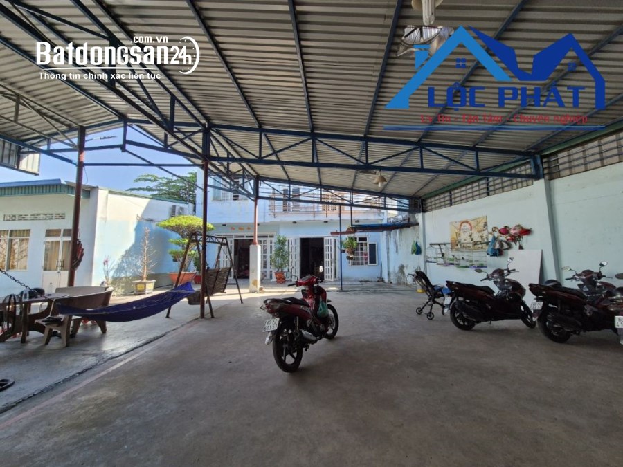 Bán nhà mặt phố Đường Đặng Đức Thuật, Phường Tam Hòa, TP Biên Hòa