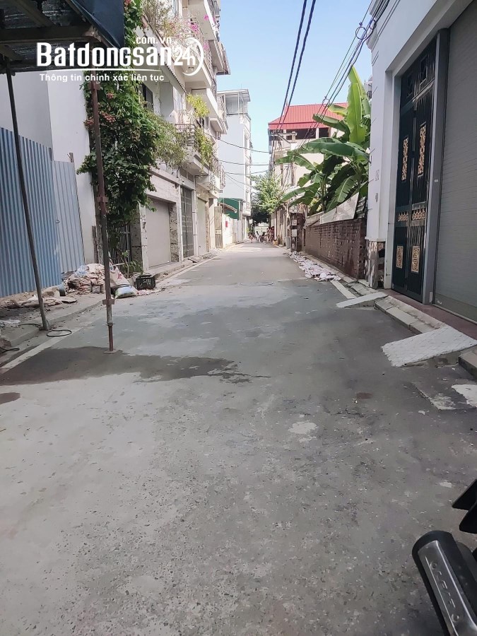 ĐẲNG CẤP BIỆT THỰ CỔ LINH 100M, MT7M, GARA, NGẬP TRÀN TIỆN ÍCH, SÁT BIỆT THỰ MINH TÂM