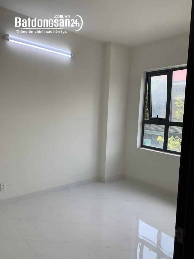 Bán Nhà tại Phan thế Hiển, Ngay Chợ Ngay-0907456379
