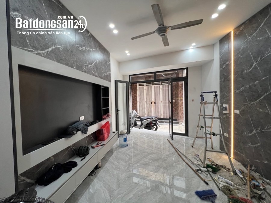 Nhà đẹp Ngọc Thụy, Morning đỗ cửa . Nhà 4 tầng ,thông số đẹp Giá chào 5.25 t.ỷ 