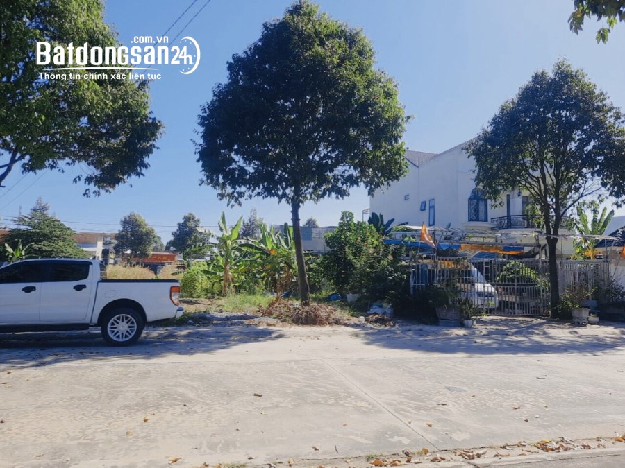 ĐẤT TRUNG TÂM HC BÀU BÀNG VỊ TRÍ VÀNG TRONG LÀNG ĐẦU TƯ