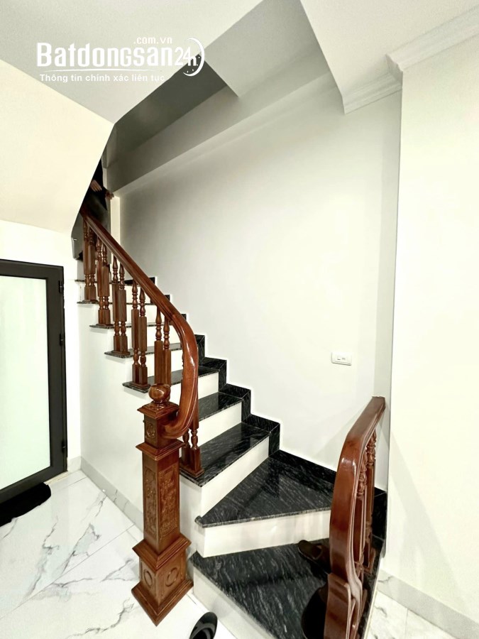 SIÊU PHẨM MẶT PHỐ THANH ĐÀM-51M 12xTỶ-6T THANG MÁY-LÔ GÓC-VIEW HỒ-KINH DOANH SIÊU ĐỈN