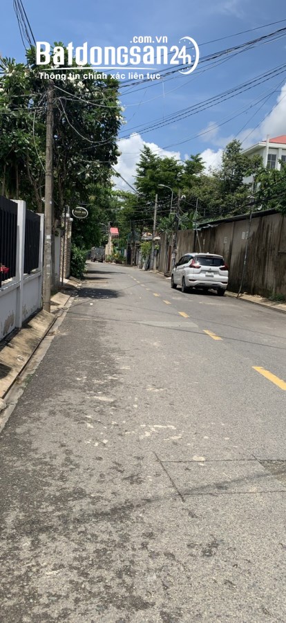 TIN THẬT:Nhà Mặt tiền 7x33,câp 4 cũ,Đường 16 Nguyễn Văn Tăng,Long Thạnh Mỹ,Q9