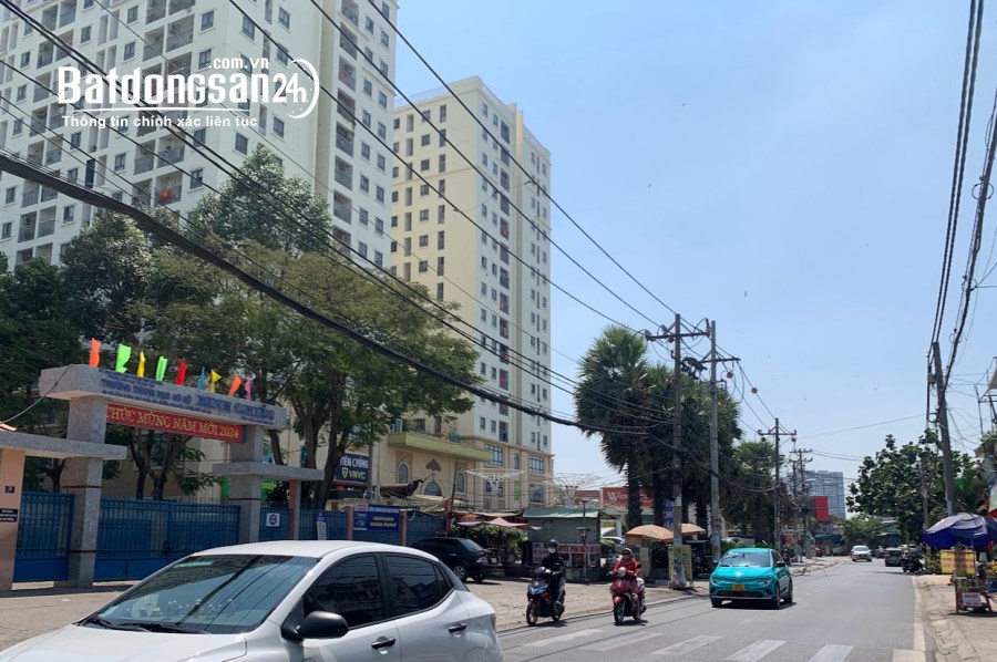 (Thủ Đức)bán nhà C4,hẻm 3m Lê thị Hoa,P.Bình chiểu,100m2(5x20),2.9tỷ.