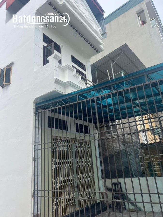 Bán nhà 2 tầng ngõ phố An Ninh, ph Quang Trung, TP HD, 65m2, 3 ngủ, 15m2 sân cổng, 2.