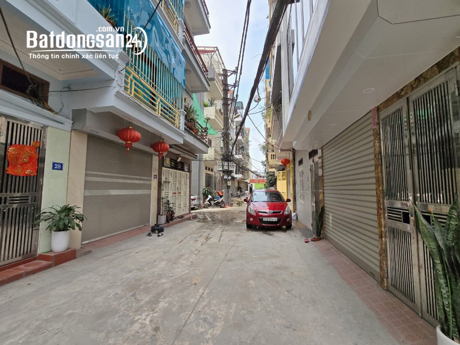 167 Tây Sơn 65m2 4 tầng 9.33 tỷ Nhà đẹp, gần phố, ngõ Oto