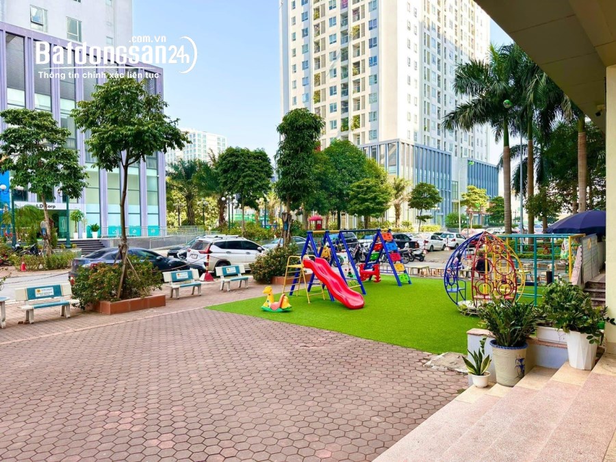 Chính chủ bán căn hộ A14 Nam Trung Yên tầng đẹp 70m2 2PN 2VS ban công ĐN full đồ có l