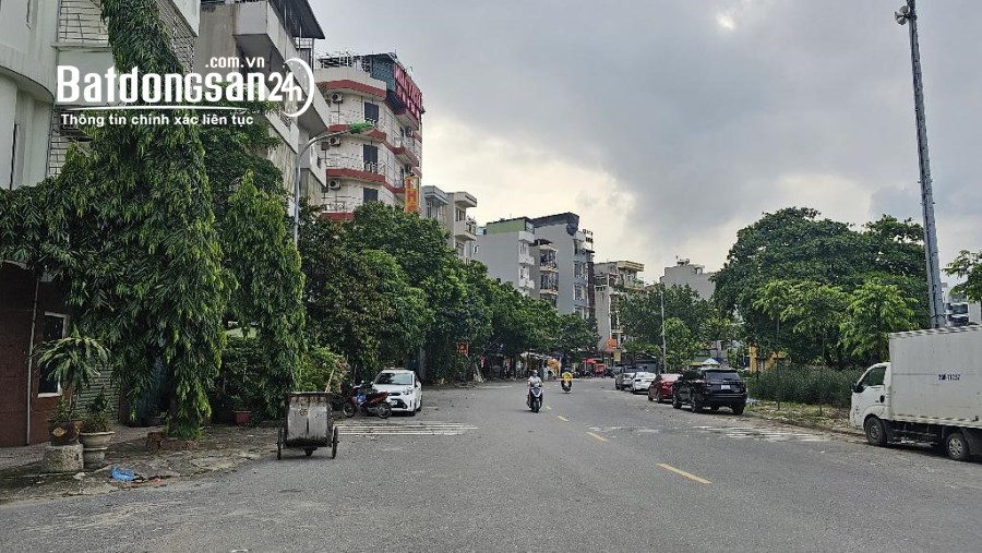 Bán đất mặt phố Đường Nguyễn Văn Lộc, Phường Mỗ Lao, Quận Hà Đông