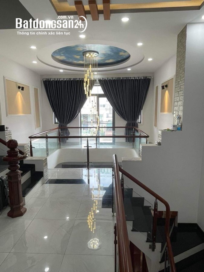 Chủ Cần Bán Gấp Nhà 3Tầng HXH Ở Hiệp Bình Phước Rộng Hơn 100m2 Xe Hơi Có Thể Để Trong