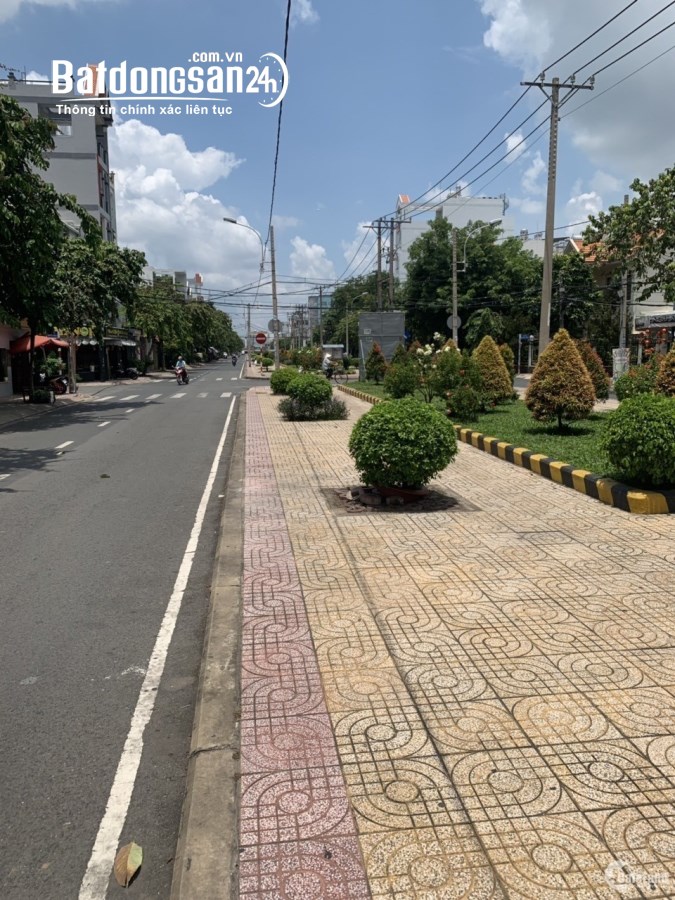 MẶT TIỀN KINH DOANH HIỀN VƯƠNG, TÂN PHÚ, 80M2 LÔ GÓC KHÔNG LG, CHỈ 8 TỶ.