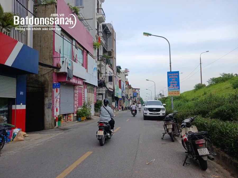 Bán nhà mặt phố Lâm Du, Bồ Đề. Lô góc, đường to, kinh doanh tốt. 60m2 giá 12,5 tỷ